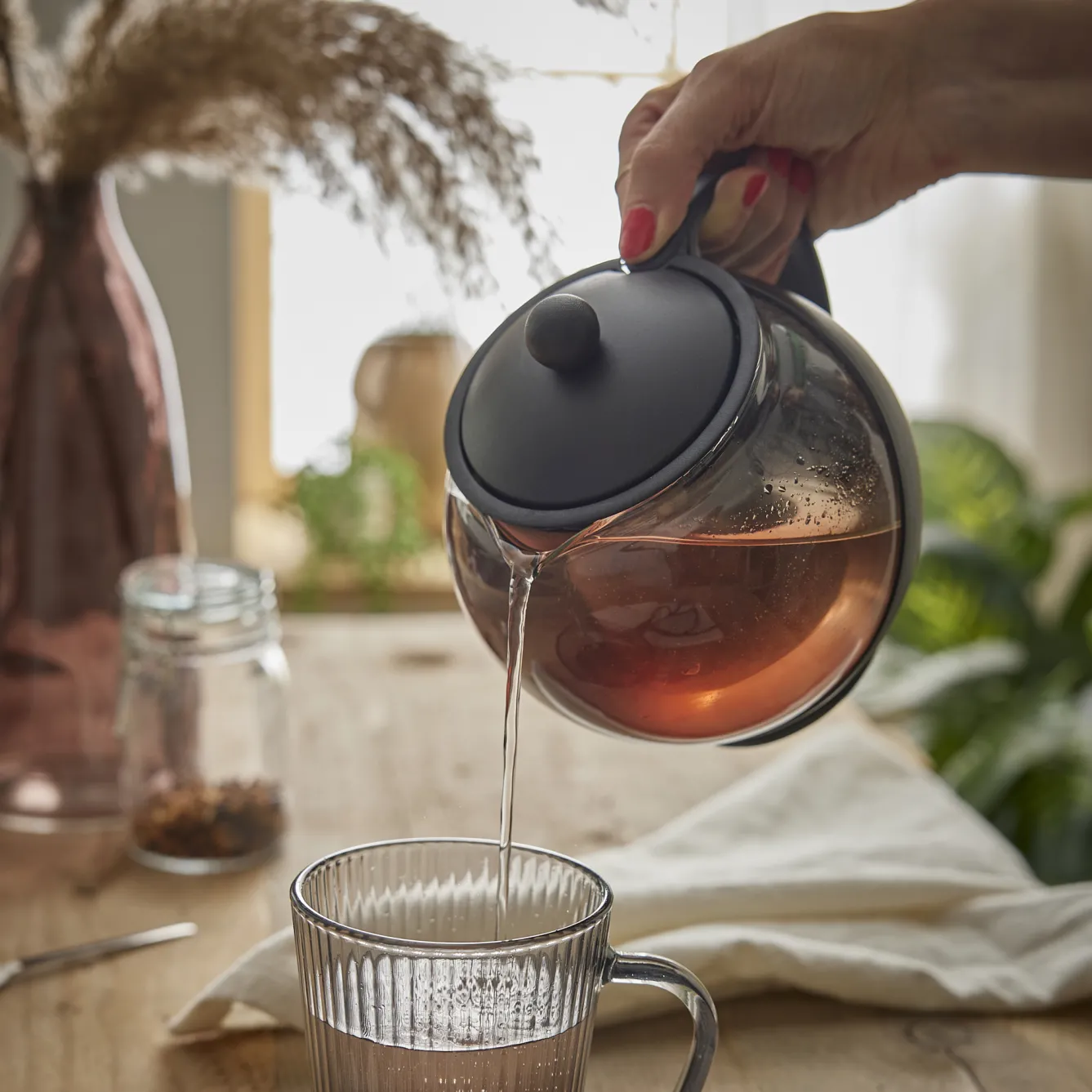 New Teekanne Mit Filter, Schwarz, 1250 Ml Shop The Geschenk|Küche